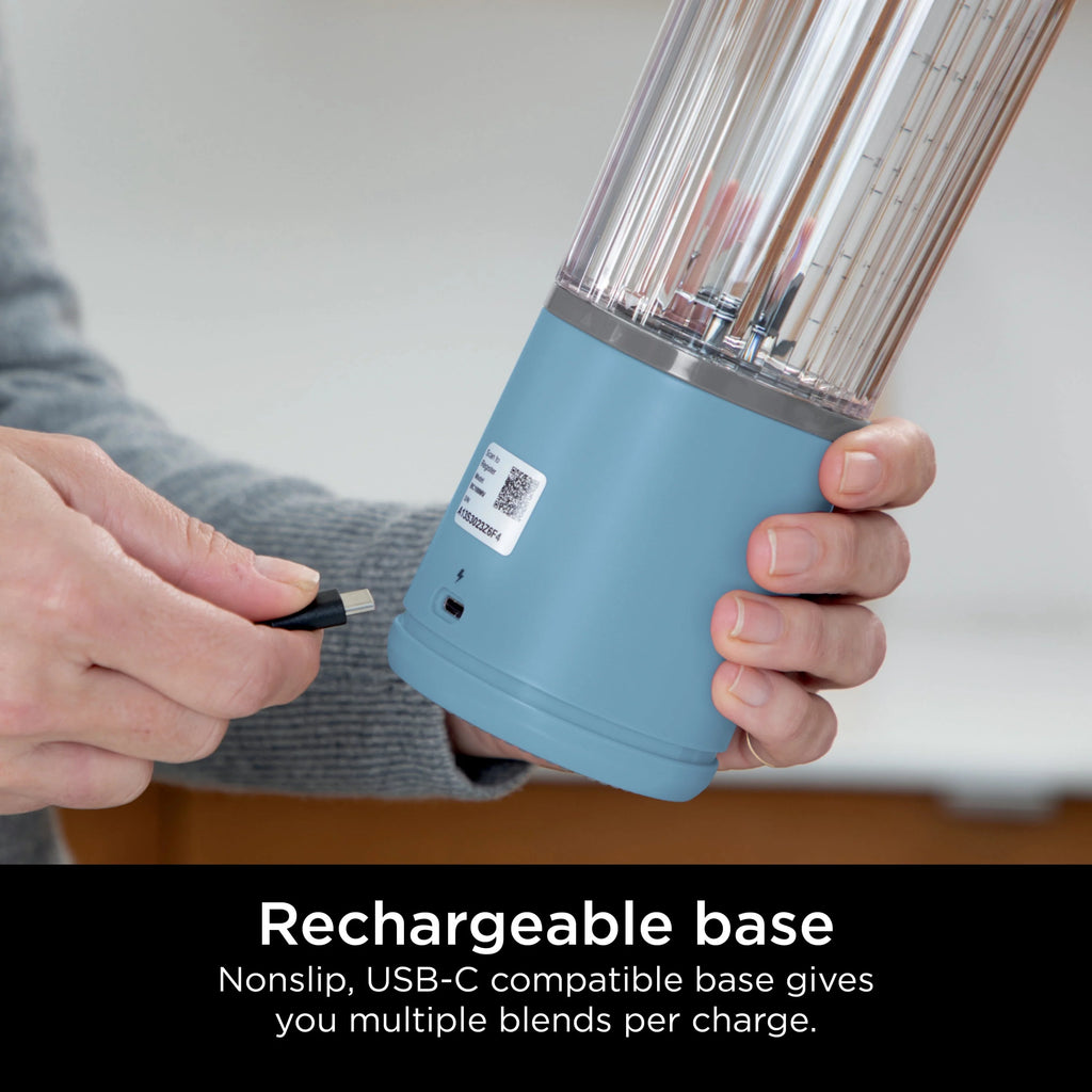 16 oz. Portable Blender with Leak Proof Lid, Black V3544