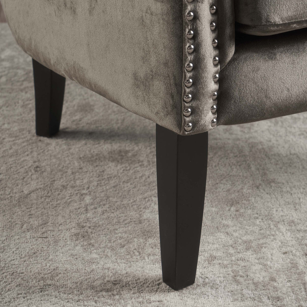 Gray Fabric Club Chair B709266