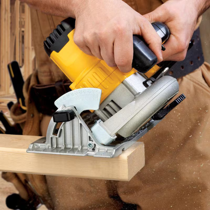 20V MAX Cordless 6-1/2 in. Circular Saw with Battery and Charger Y948005