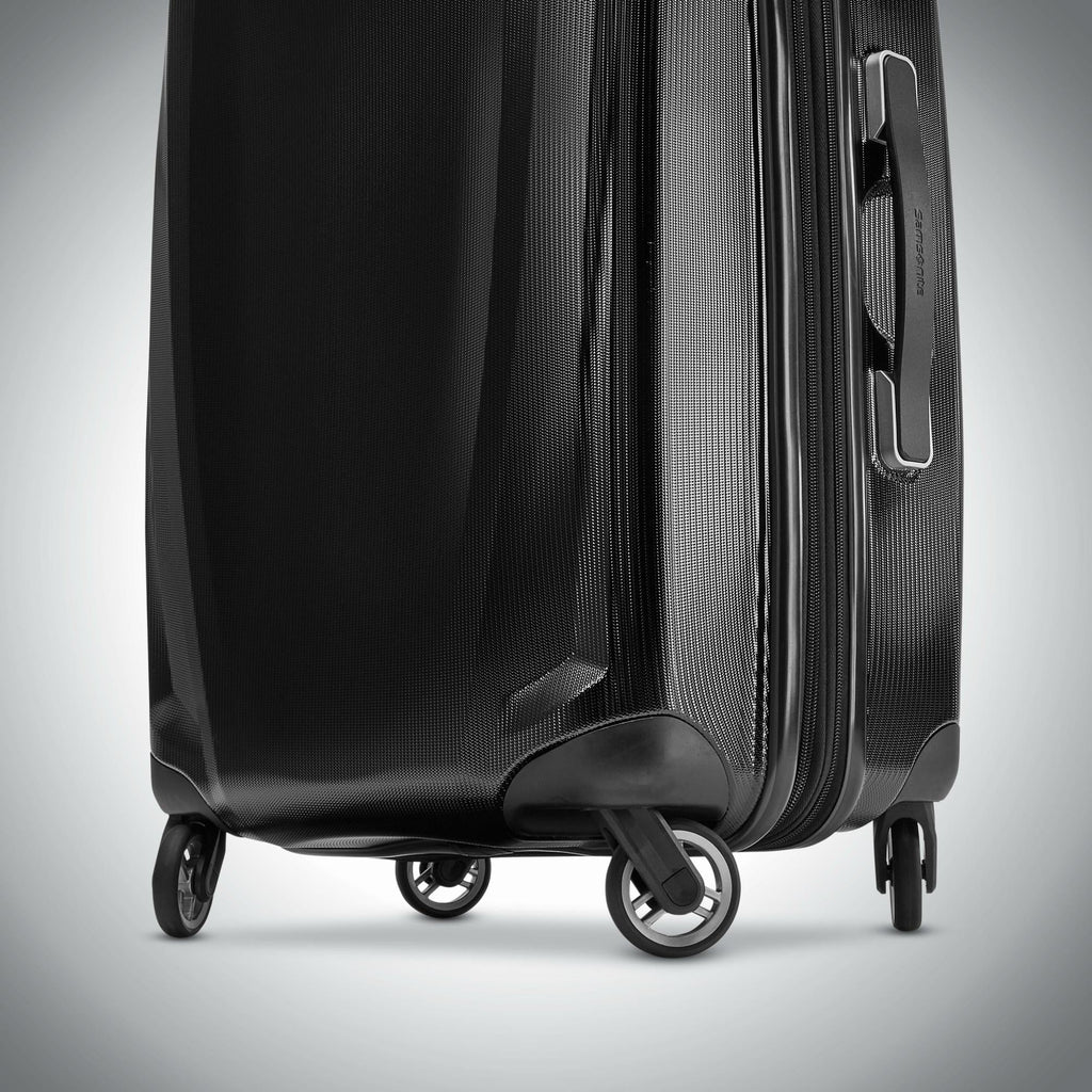 Carry-On Spinner I7179