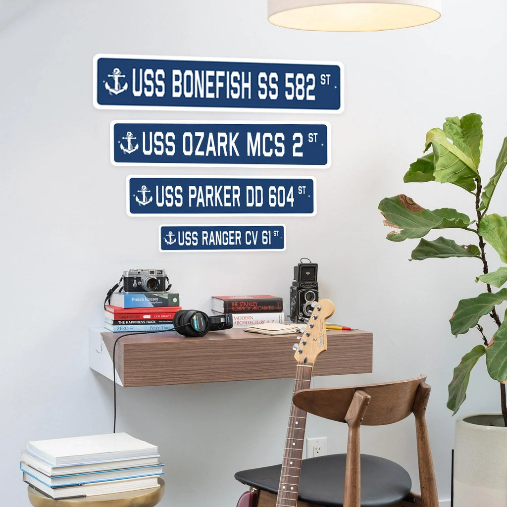 Street Sign R76870