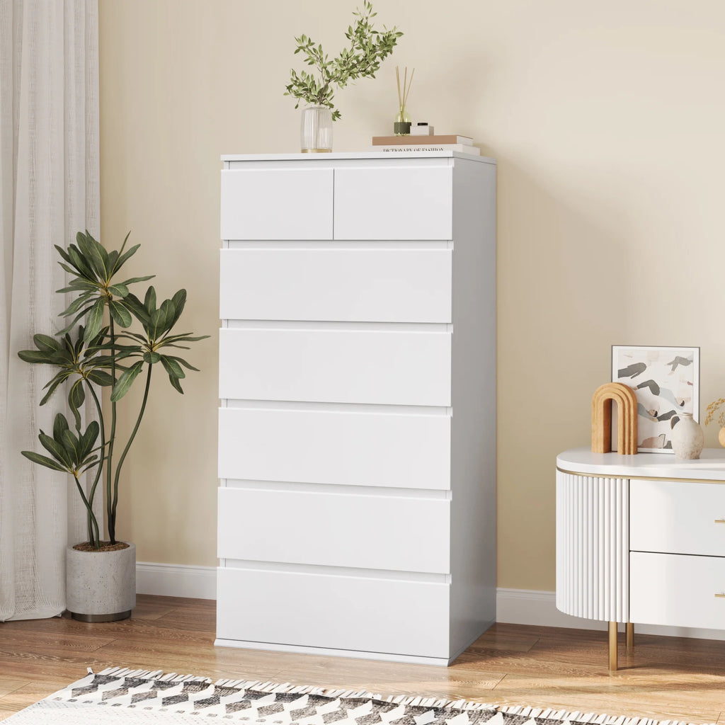 White 7 Drawer Dresser X531