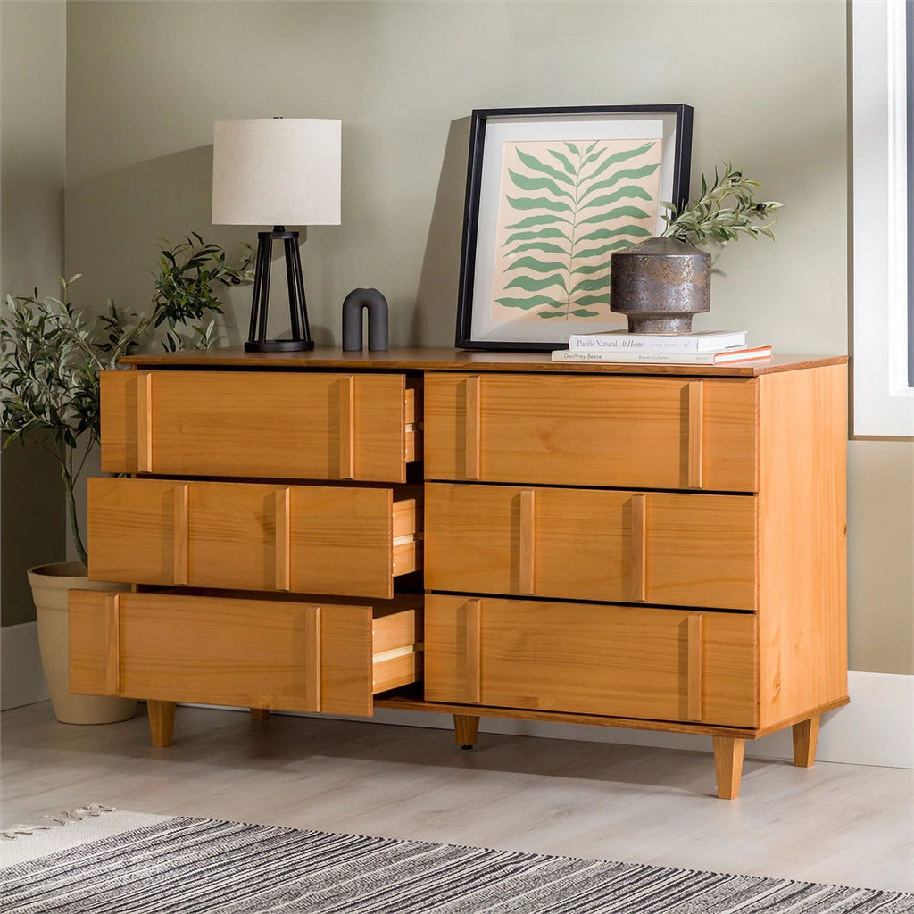 6 Drawer Solid Wood Dresser U452