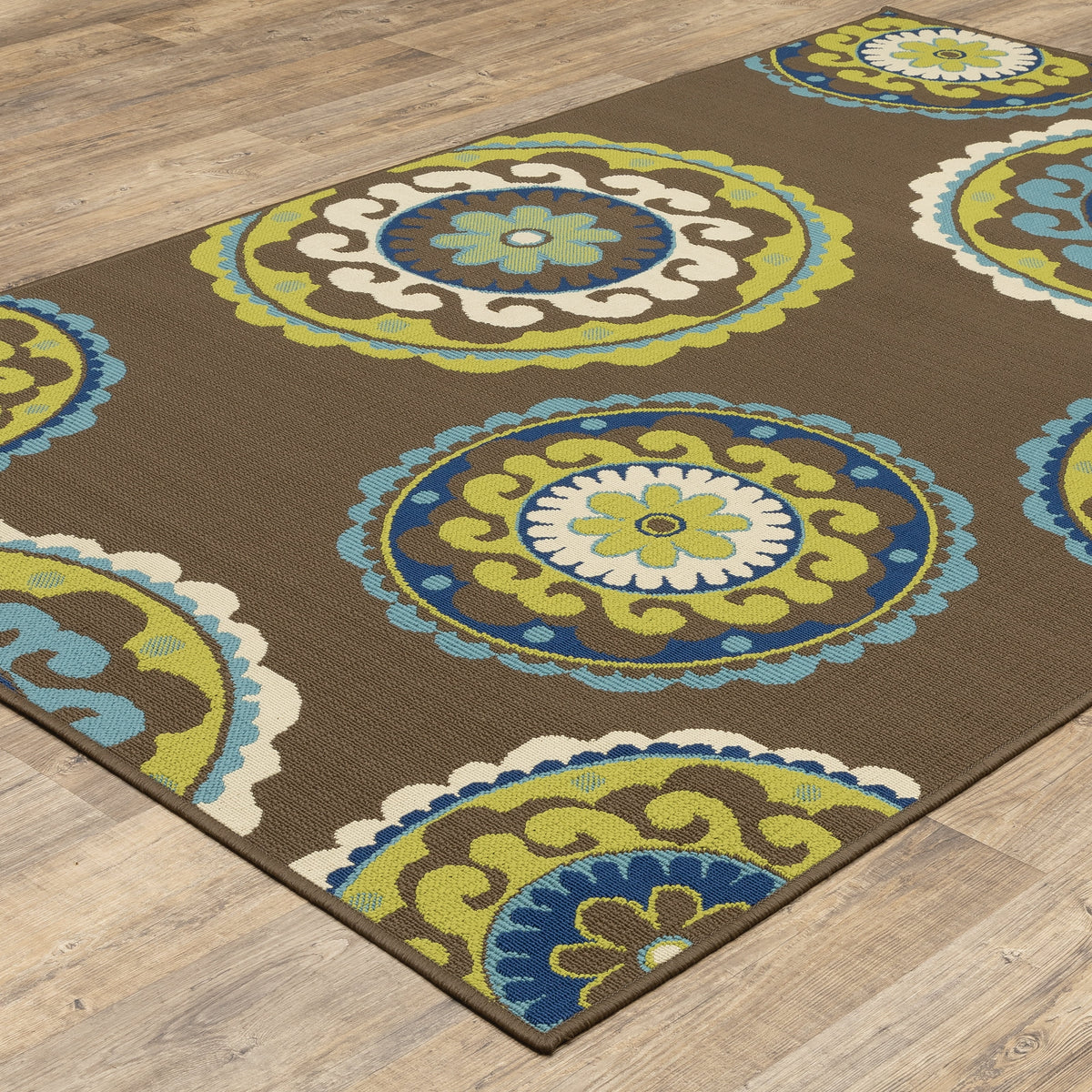 Brown Green Floral Medallions Indoor Outdoor Area Rug 5'3" x 7'6" X457827
