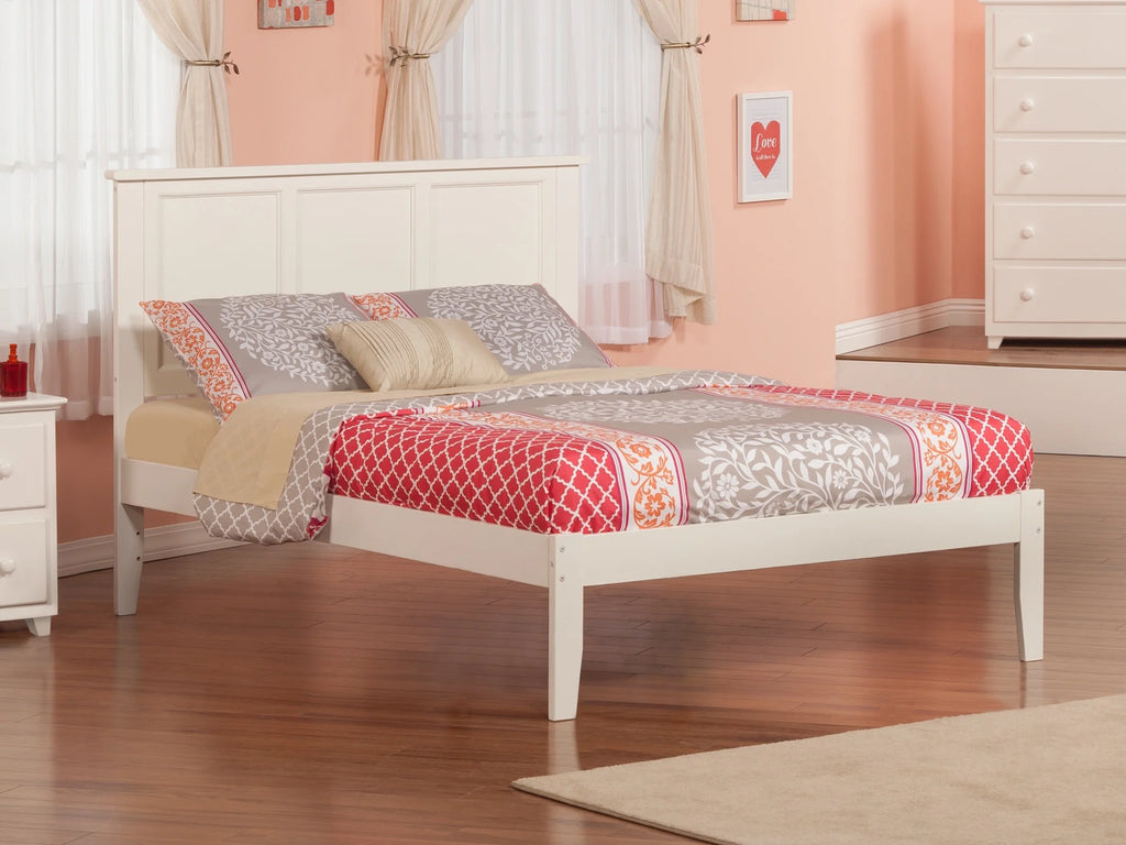 White Solid Wood Full Platform Bed with Panel Headboard C424522