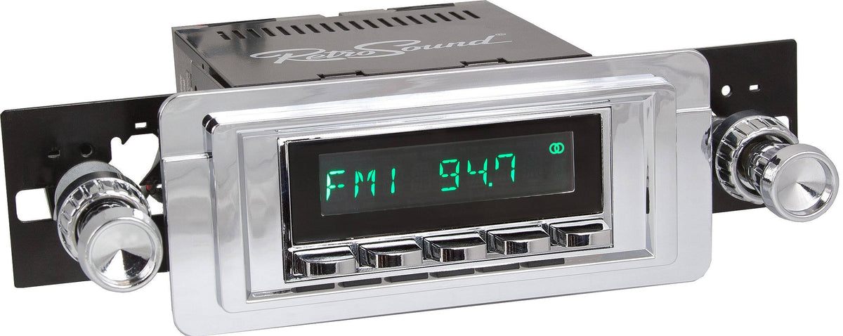 Direct-Fit Radio for Classic Vehicles R9657