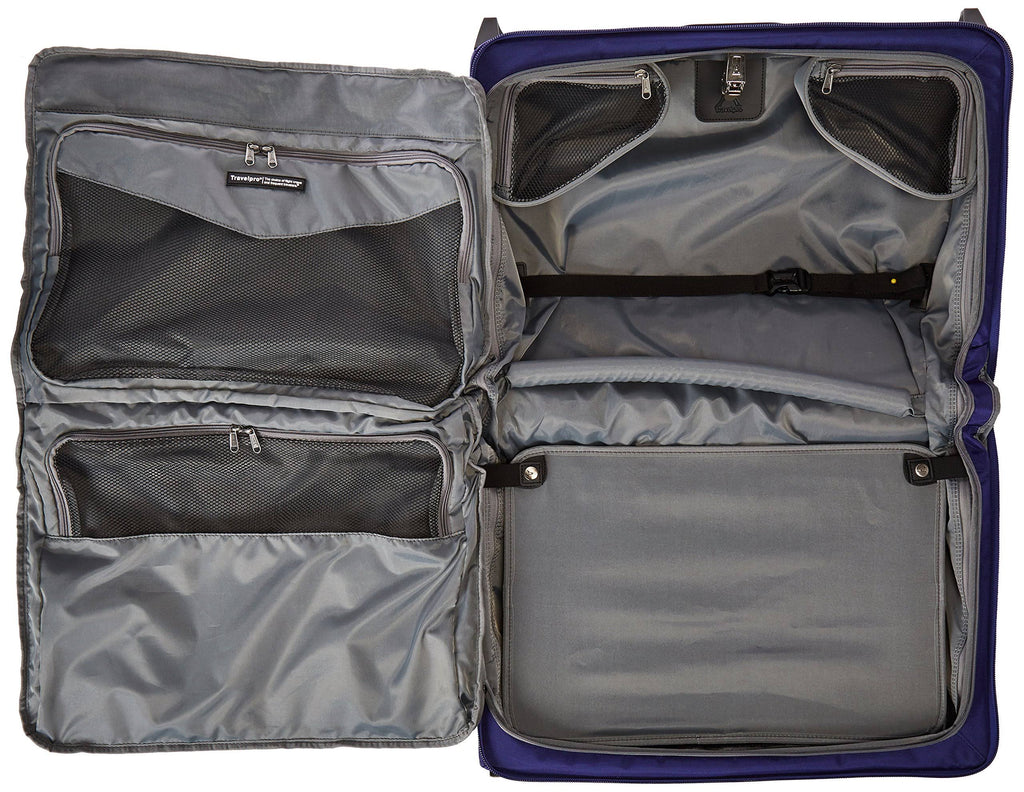 Carry-On Rolling Garment Bag T235029