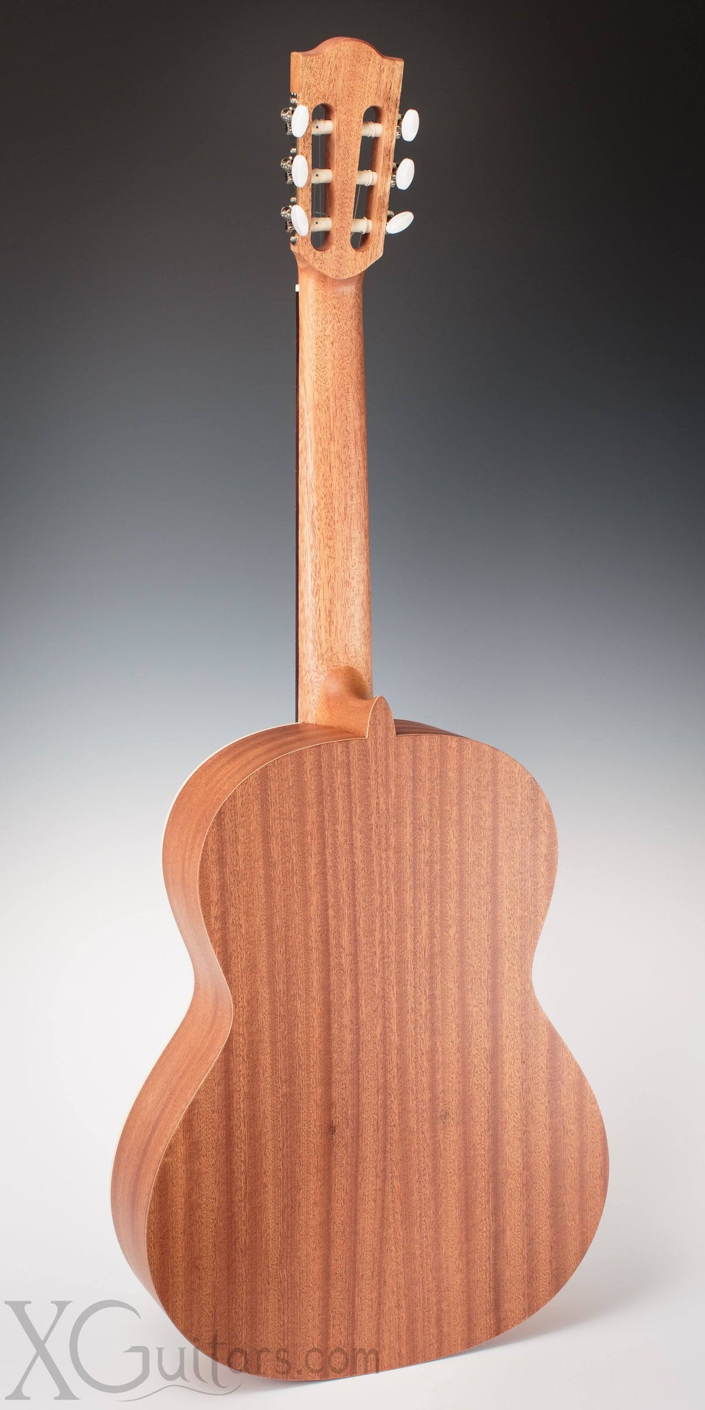 Classical Guitar Cedar Top H570