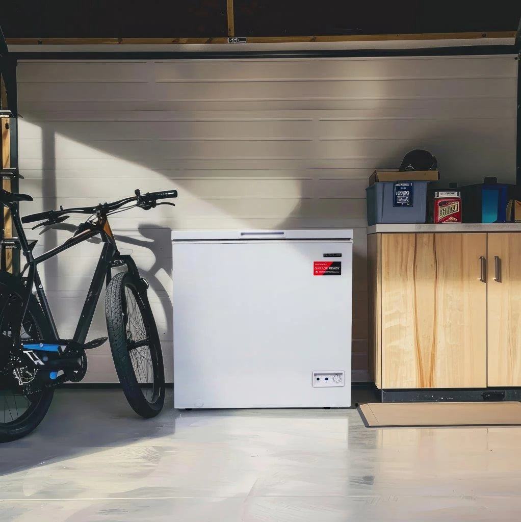 7.0 Cu. ft. White Chest Freezer N238130