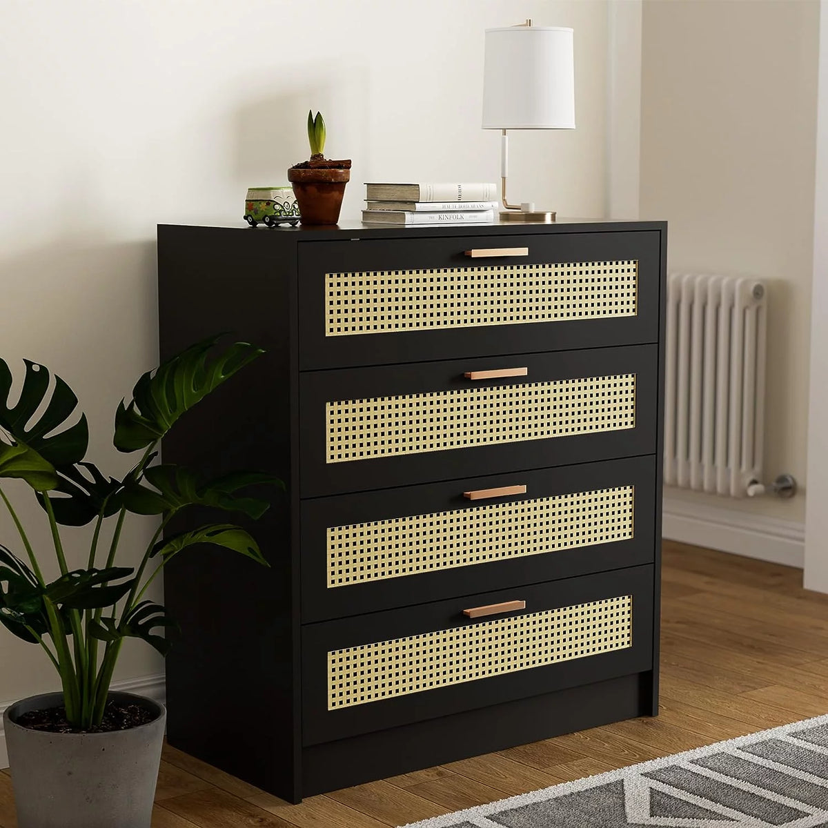 White 4 Drawer Wood Dresser I2740