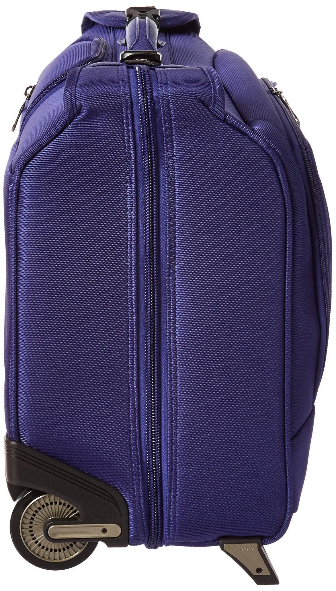 Carry-On Rolling Garment Bag T235029