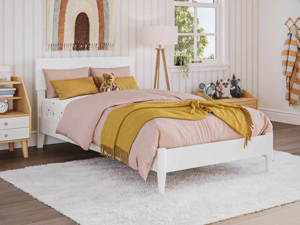 White Solid Wood Low Profile Platform Bed J825457