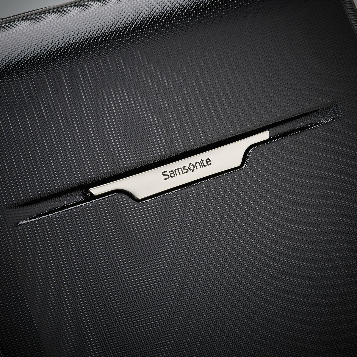 Carry-On Spinner I7179