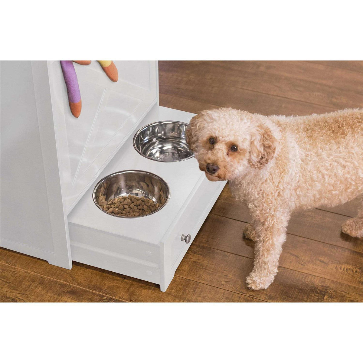 Windsor Pet Feeder Z800