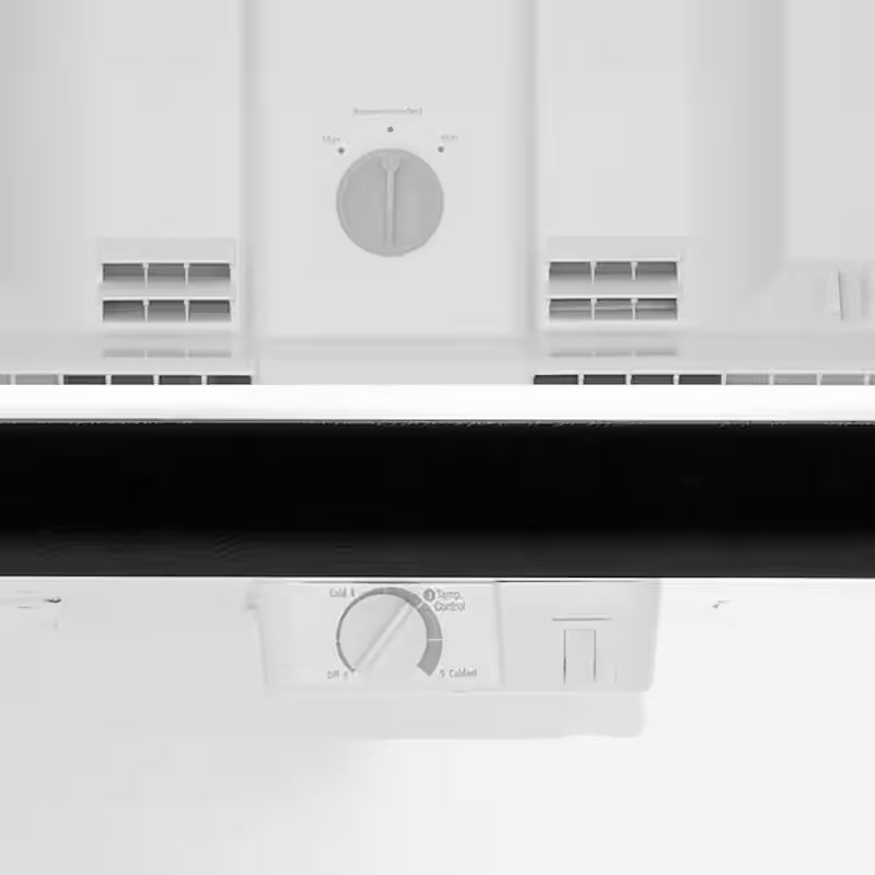 Top Freezer Refrigerator in White K985618