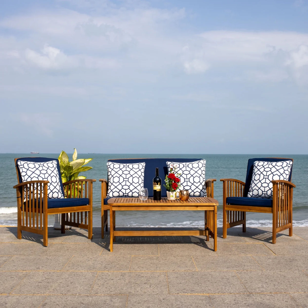 4 Pc Outdoor Conversational Set Q479
