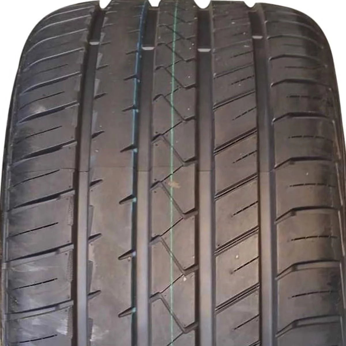 Set of 4 255/40ZR19 All Season High Performance Tires P57513
