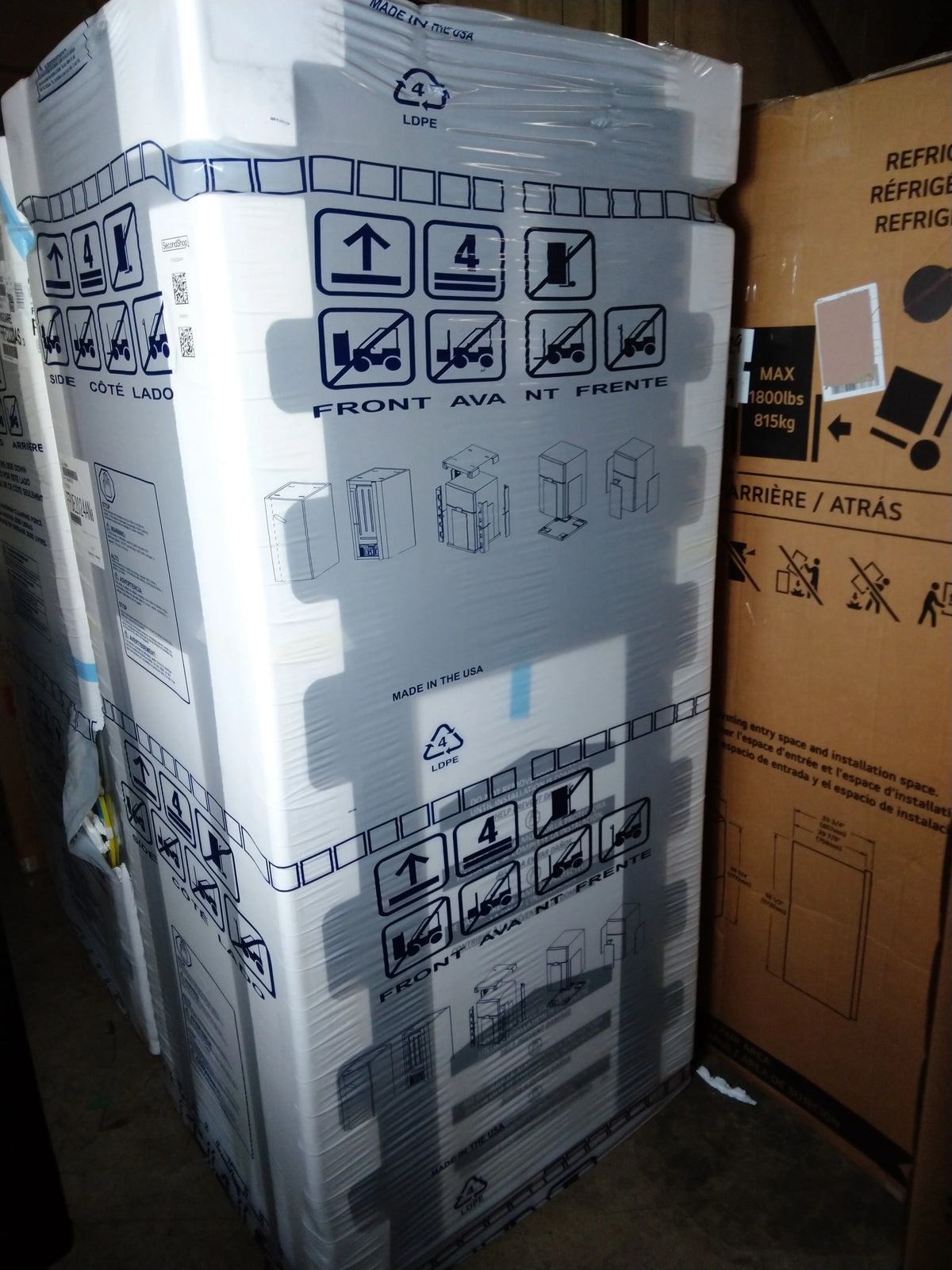 20 Cu Ft Upright Freezer with Auto-Close Doors P74131