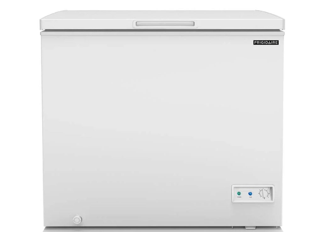 7.0 Cu. ft. White Chest Freezer N238130