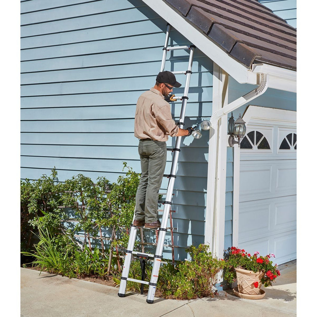 14 ft. 250 lb. Portable Telescoping Ladder Y35291