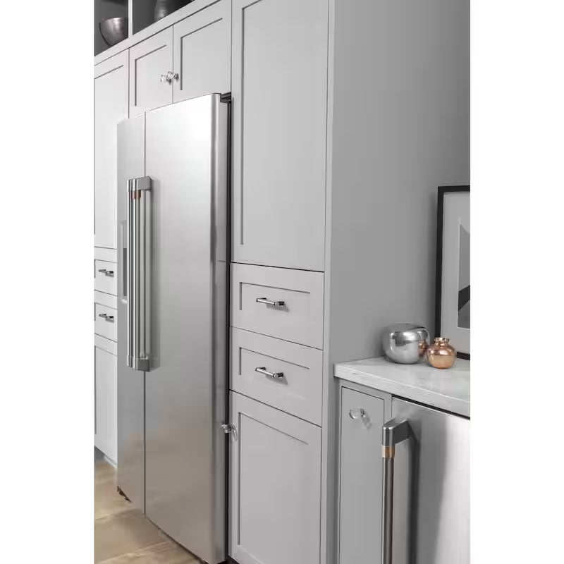 21.9 cu. ft. Side by Side Stainless Steel Refrigerator O10315